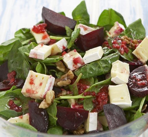 Beetroot, Spinach and Raspberry Salad